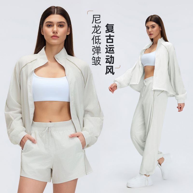 春夏薄款透气拉链夹克外套短款训练健身户外休闲跑步运动套装女
